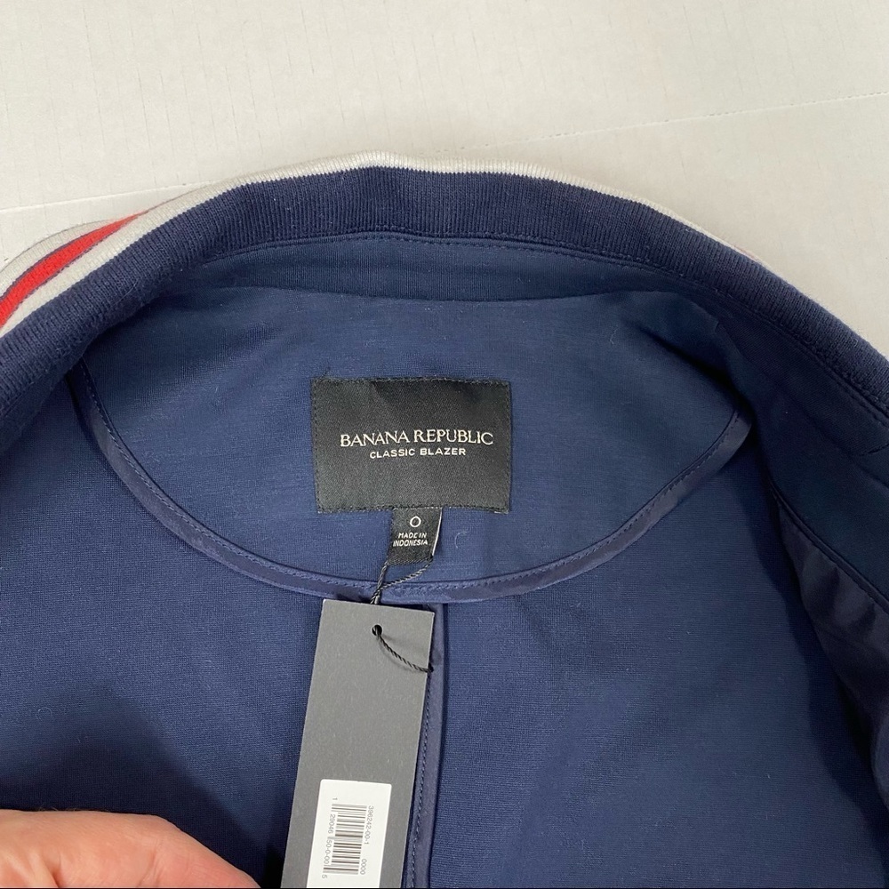 Banana Republic Classic Contrast Striped Collar Navy Blazer Ponte NWT - Picture 11 of 14